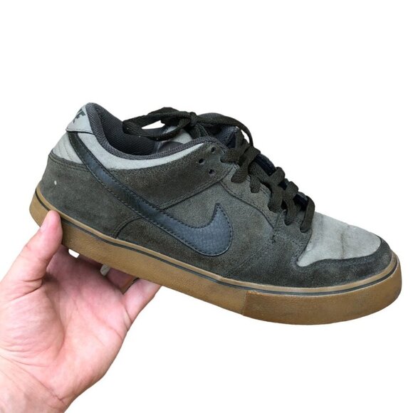 RARE 2012 Nike SB Dunk Low 'Forest Green' Size 10 - Picture 2 of 9